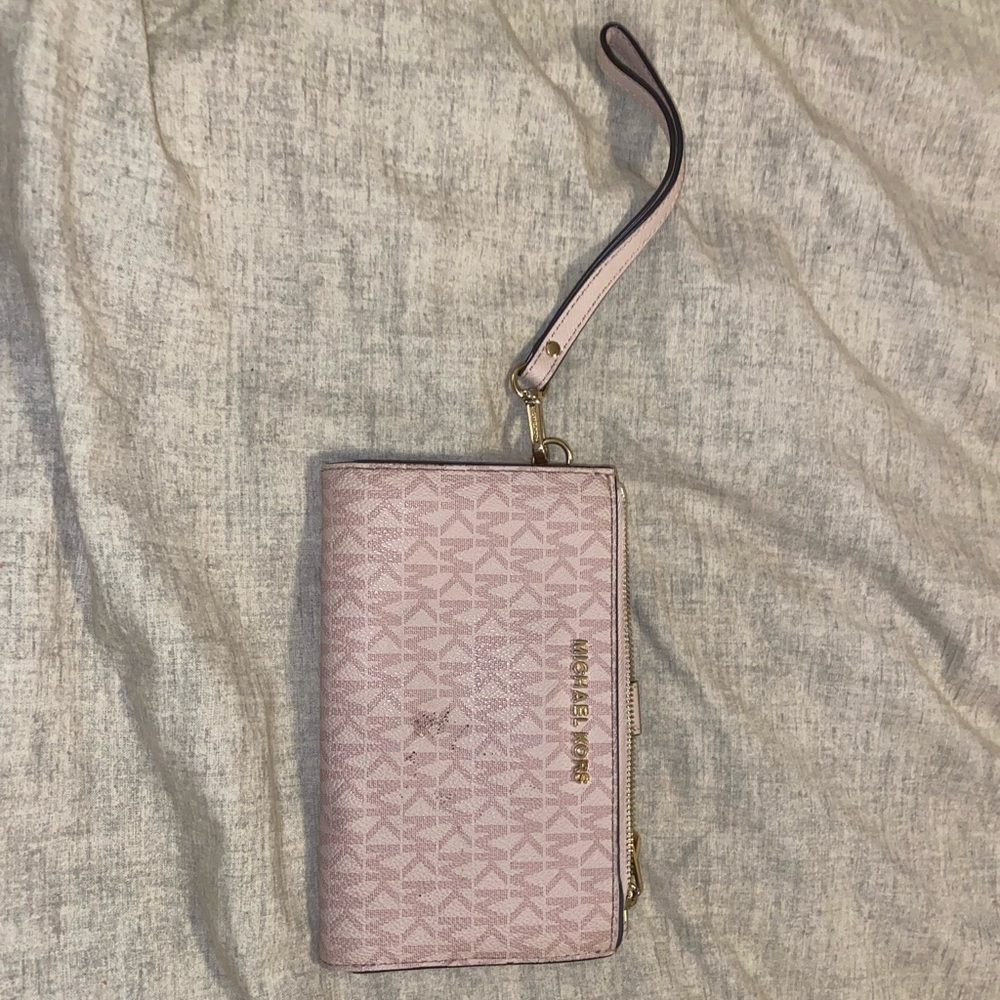 Pink Michael Kors Wristlet